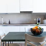 Myth Apartment *