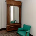 Apartment Myth *