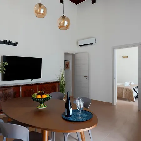 Apartment Myth Catania